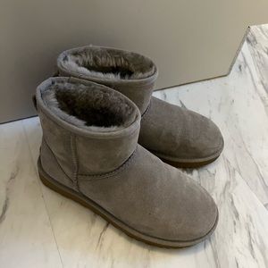 Grey Mini Ugg